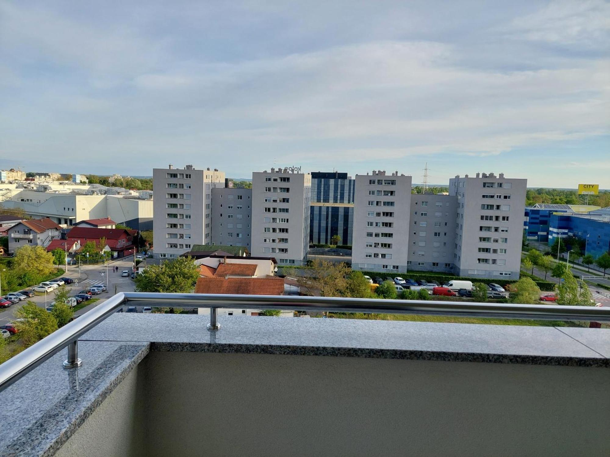 Lanterna Apartment - Free Parking In Garage Ζάγκρεμπ Εξωτερικό φωτογραφία